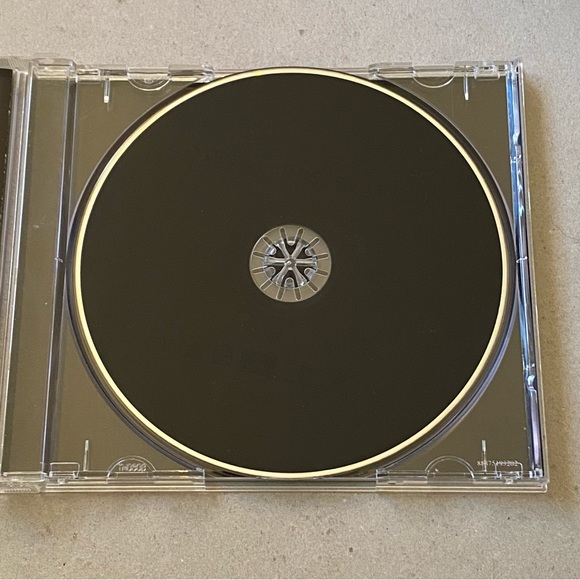 Babymetal Metal Resistance Standard CD - Picture 3 of 4